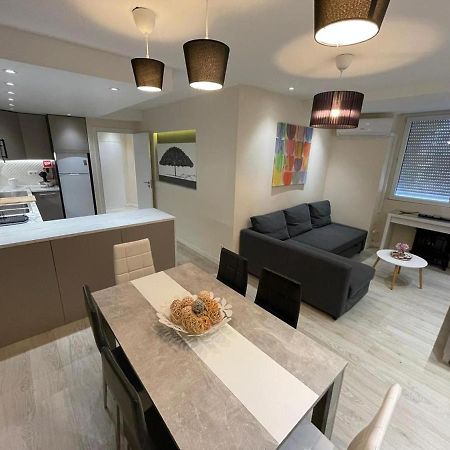 Apartamento Acolhedor Na Amadoraアパートメント エクステリア 写真