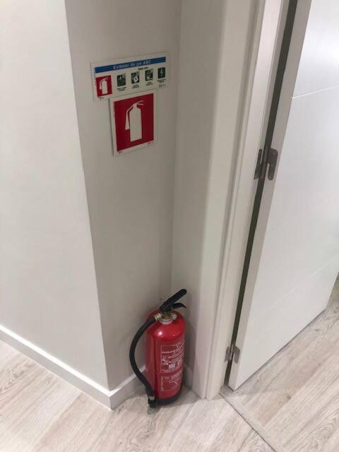 Apartamento Acolhedor Na Amadoraアパートメント エクステリア 写真